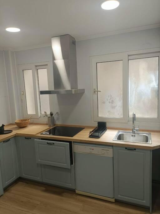 Tu Piso En El Centro Apartman Santender Kültér fotó